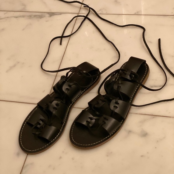 Black strapy gladiator sandals - Picture 2 of 3